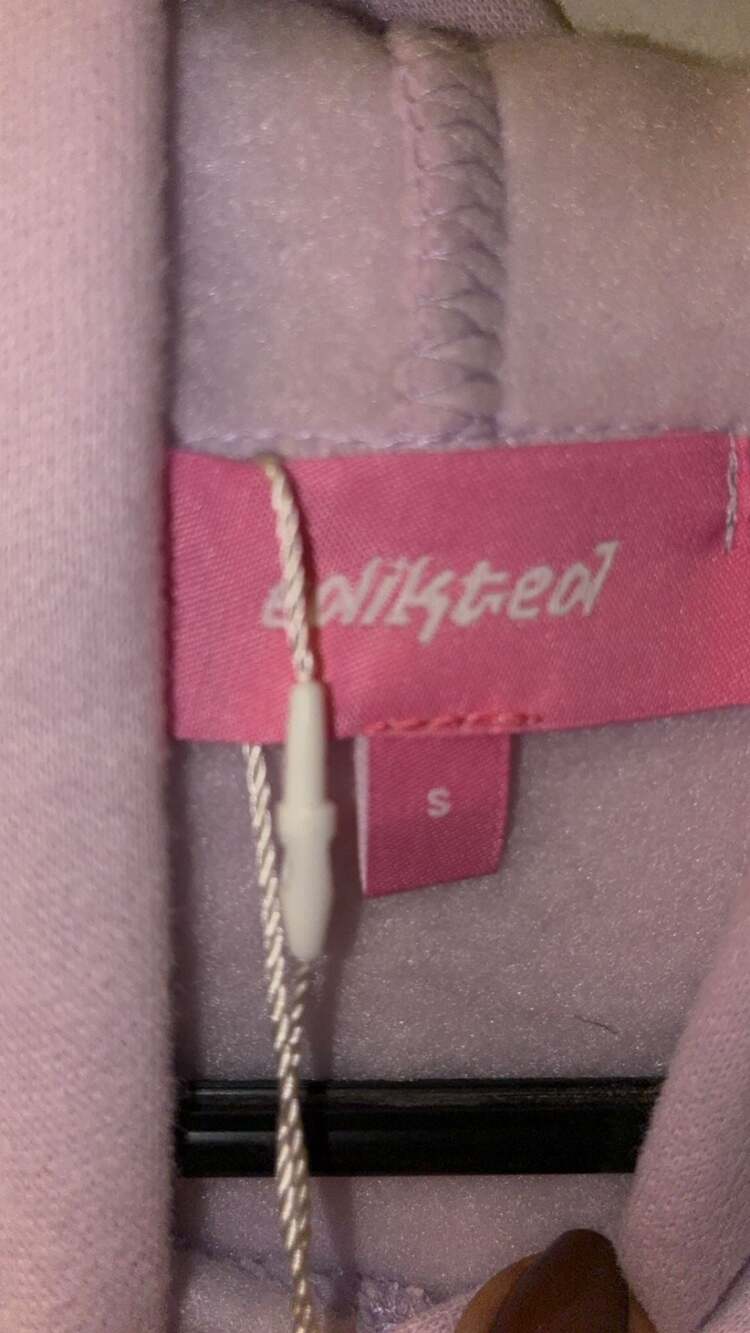 Edikted Major Love Hoodie Lilac Size Small - Picture 5 of 6